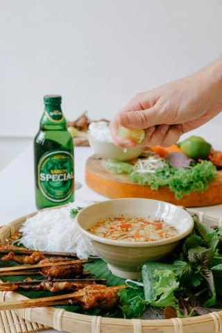 Amazing Vietnamese Food 320x480 