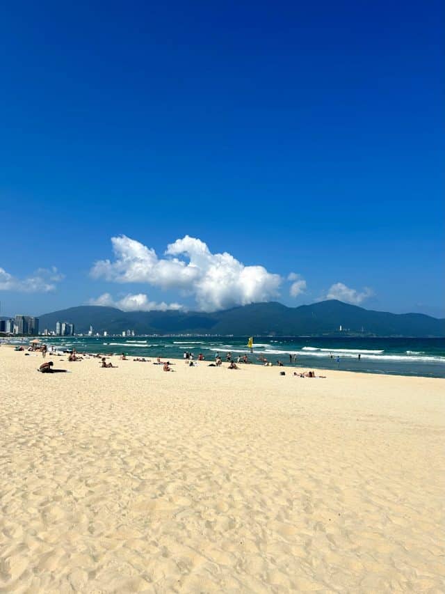 my khe beach da nang