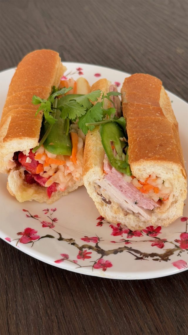 vietnam banh mi sandwich